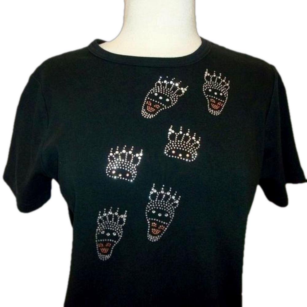 𝅺WOMENS SM Alaska Bear Paw T-Shirt rhinestones